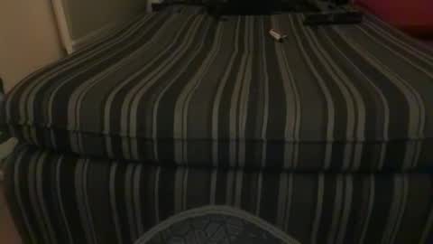 kuniking35 online show from December 14, 2025, 1:55 am