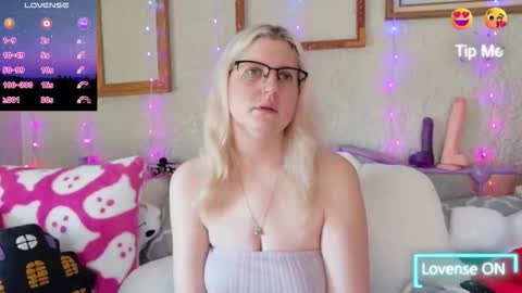 Samantha online show from January 12, 2026, 3:06 pm