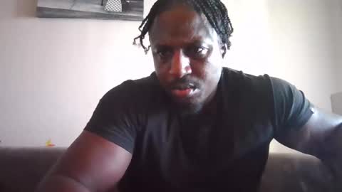 Snapshot of kushgod711 chatting on February 22, 2025, 8:42 pm kgbbc9 online show from February 22, 2025, 8:42 pm