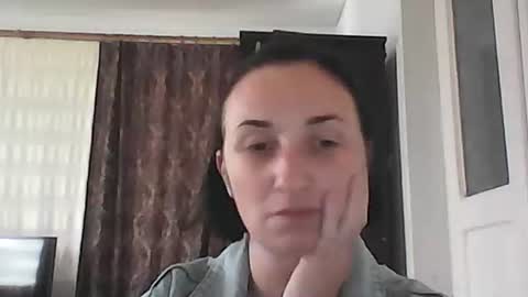 kusia032132 online show from September 12, 2025, 7:08 am