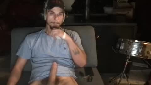 kxng222 online show from November 14, 2025, 8:24 am