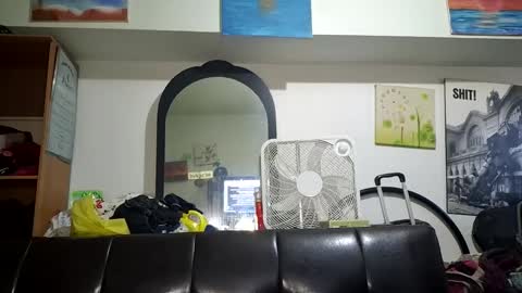 kyle67527 online show from November 22, 2025, 5:45 pm