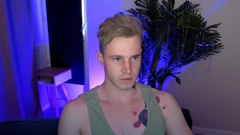 Snapshot of kyle_4u chatting on January 20, 2025, 10:40 am Kyle online show from January 20, 2025, 10:40 am