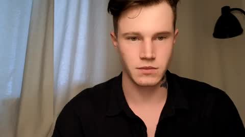 Snapshot of kyle_4u chatting on February 5, 2025, 5:41 am Kyle online show from February 5, 2025, 5:41 am