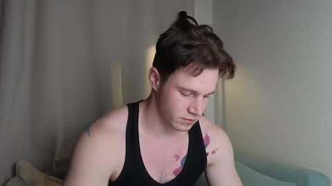 Snapshot of kyle_4u chatting on February 13, 2025, 5:44 pm Kyle online show from February 13, 2025, 5:44 pm