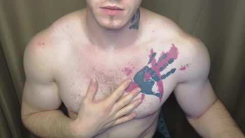 Snapshot of kyle_4u chatting on September 29, 2025, 5:56 am Kyle online show from September 29, 2025, 5:56 am