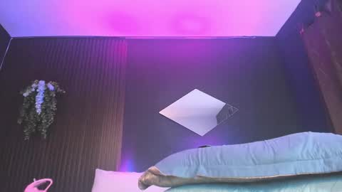 KYLE online show from May 8, 2026, 2:50 am