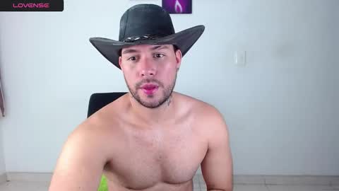 Kyle Wilson   Follow me online show from March 19, 2026, 10:47 pm