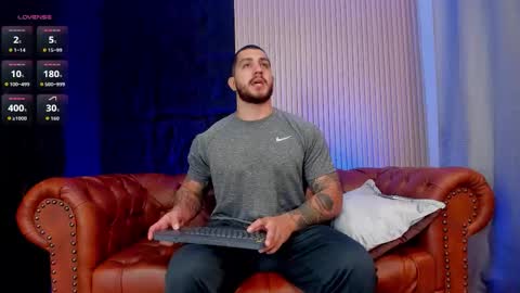 kylenorth_ online show from November 24, 2025, 7:57 pm