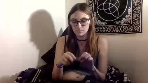 Snapshot of kylianna chatting on October 10, 2025, 11:26 pm Kylianna online show from October 10, 2025, 11:26 pm