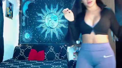 Snapshot of kylie_capricorn chatting on February 2, 2026, 10:52 pm kylie online show from February 2, 2026, 10:52 pm