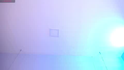 kylie_ls online show from March 8, 2025, 4:34 am