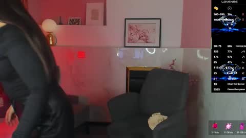 Kylie online show from December 21, 2025, 1:29 pm