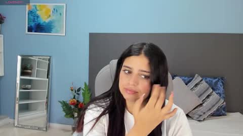 Kylie Reyes  online show from October 25, 2025, 7:30 pm