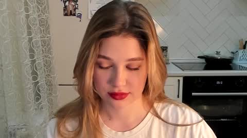 Snapshot of kylieblond chatting on March 3, 2025, 10:20 pm Din online show from March 3, 2025, 10:20 pm