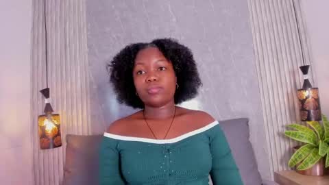 Snapshot of kyliee_vega chatting on June 3, 2026, 2:33 pm kyliee_vega online show from June 3, 2026, 2:33 pm