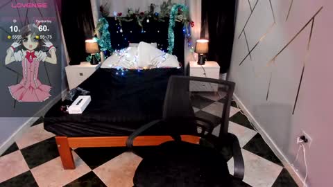  Kylie  online show from December 23, 2024, 11:57 am