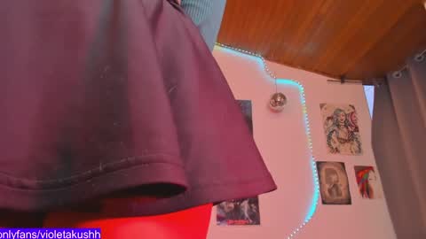   online show from June 8, 2026, 10:21 pm