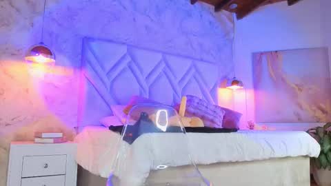 Kyle online show from October 31, 2025, 11:22 am