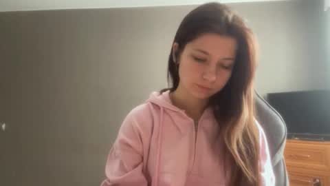 Snapshot of kymberlychimes chatting on February 26, 2026, 8:13 am Kary online show from February 26, 2026, 8:13 am