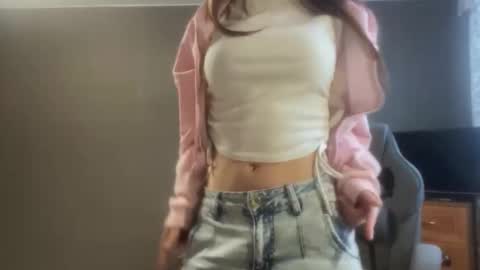 Snapshot of kymberlychimes chatting on March 3, 2026, 2:45 pm Kary online show from March 3, 2026, 2:45 pm