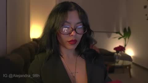 schedule 300 pm - 1100pm colombia time online show from January 15, 2026, 12:26 am