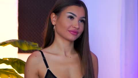 Kyssa online show from October 9, 2025, 8:07 pm