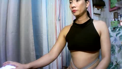 kyutshyne online show from January 24, 2025, 4:49 pm