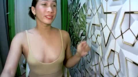 Snapshot of kyutshyne chatting on April 29, 2026, 5:17 pm kyutshyne online show from April 29, 2026, 5:17 pm