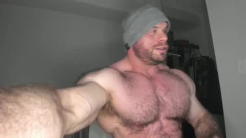 l0v35_2_5p00g3 online show from January 23, 2025, 8:04 am