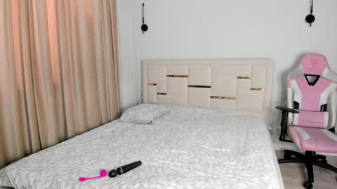 Snapshot of l1l_lola chatting on June 5, 2026, 3:24 am Ameli online show from June 5, 2026, 3:24 am