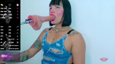 Snapshot of la_mazona chatting on March 8, 2025, 10:32 am AMAZONA online show from March 8, 2025, 10:32 am