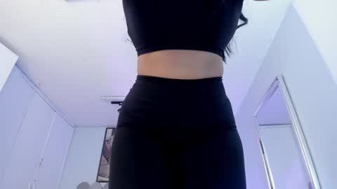 Snapshot of laady_brownn chatting on January 24, 2025, 11:04 am Cris online show from January 24, 2025, 11:04 am