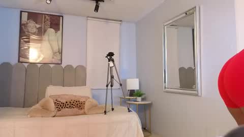 Snapshot of laady_brownn chatting on February 13, 2025, 11:17 am Cris online show from February 13, 2025, 11:17 am
