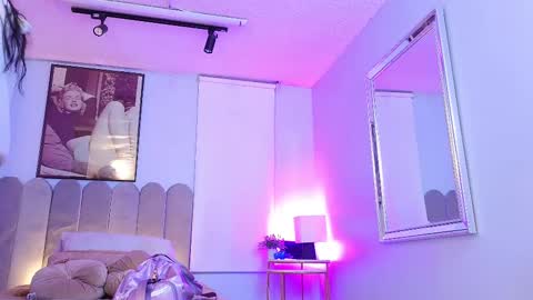 Snapshot of laady_brownn chatting on March 1, 2025, 11:28 am Cris online show from March 1, 2025, 11:28 am
