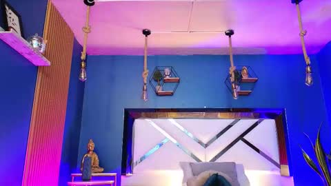 Snapshot of laady_brownn chatting on September 20, 2025, 11:55 am Cris online show from September 20, 2025, 11:55 am