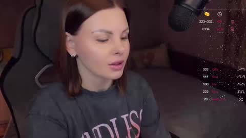 LaBandita online show from November 24, 2025, 1:33 pm