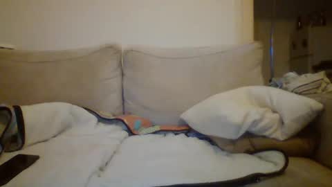 labelette007 online show from December 14, 2024, 7:46 pm