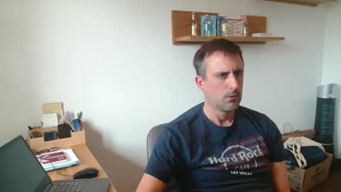 lacasa3131 online show from March 14, 2026, 12:21 pm