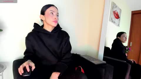 lace_victoria online show from February 23, 2026, 1:25 am