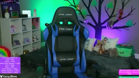 Lacey Bloom online show from March 30, 2026, 12:55 am