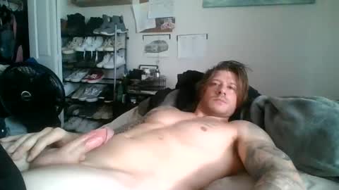 lacrioxcum18 online show from December 7, 2024, 8:27 pm