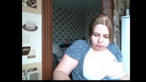 lady cute cat29 online show from March 25, 2026, 2:39 am