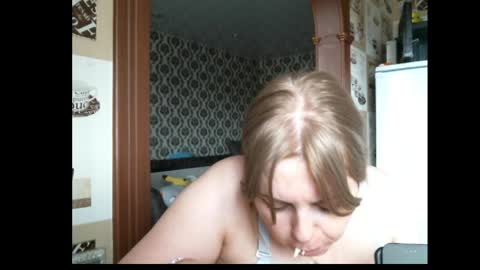 lady cute cat29 online show from March 26, 2026, 3:01 am