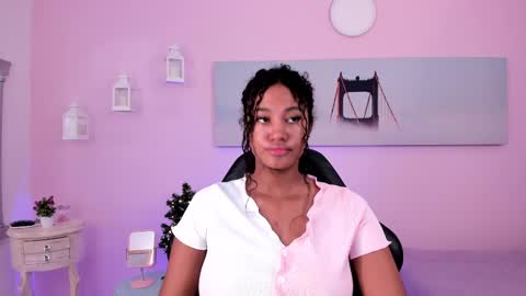 Snapshot of lady_danbury chatting on February 25, 2025, 4:42 pm Karla - Instagram lady karla1 online show from February 25, 2025, 4:42 pm