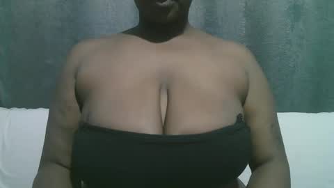 lady_dearra online show from October 3, 2025, 3:14 am