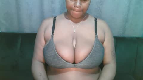 lady_dearra online show from March 24, 2026, 10:53 am