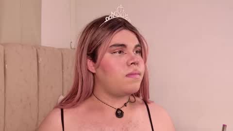 Evelynn online show from February 14, 2026, 4:20 am