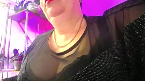 Lady Gloria online show from January 14, 2026, 6:41 am