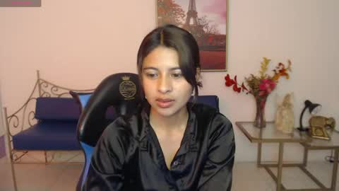 Lady Isabella online show from June 1, 2026, 1:35 pm